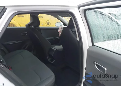 2025 Kia K4 Lxs из США, поврежденный, VIN 3KPFT4DE2SE216425